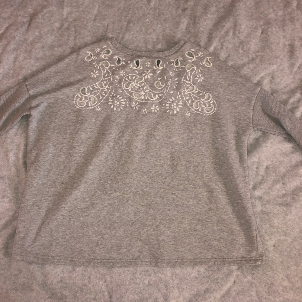 Sweater - Picture 3 of 3